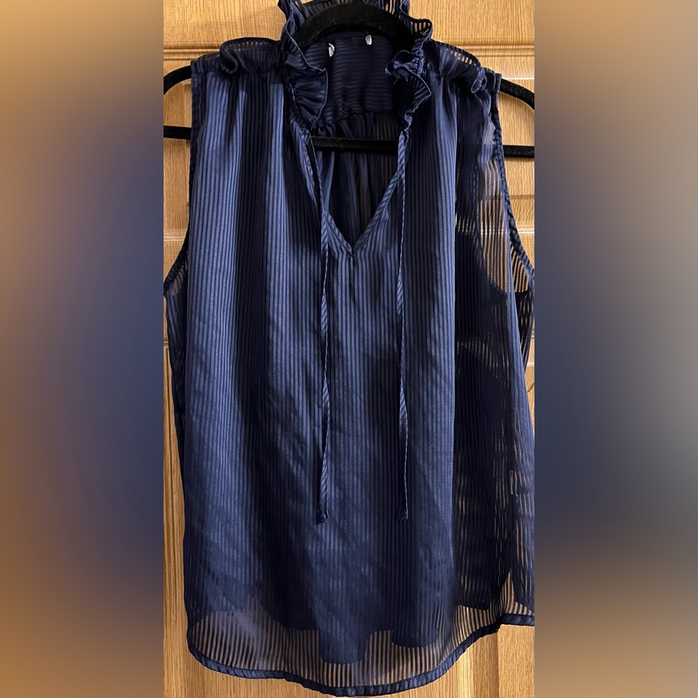 Such a cute “on the go” shirt❣️